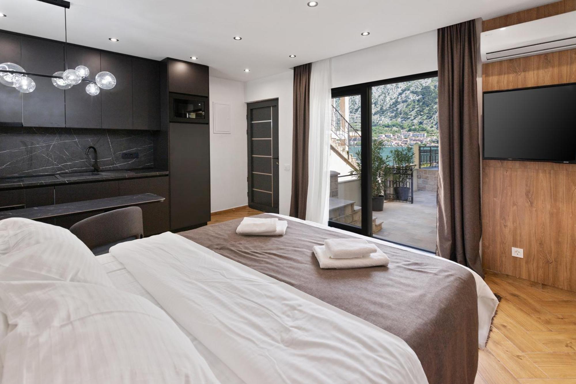 Dekaderon Lux Apartments Kotor Exteriér fotografie